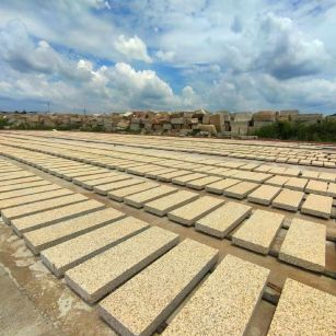 嘉兴 黄金麻荔枝面花岗岩石材地铺石防护中