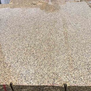 嘉兴 黄金麻花岗岩石材方料