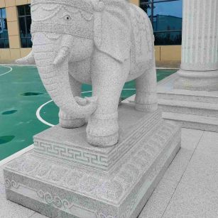 嘉兴 白麻花岗岩动物异形石雕-大象
