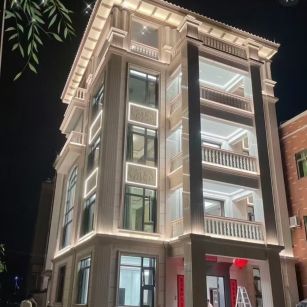 嘉兴 芝麻白花岗岩别墅外墙夜间效果