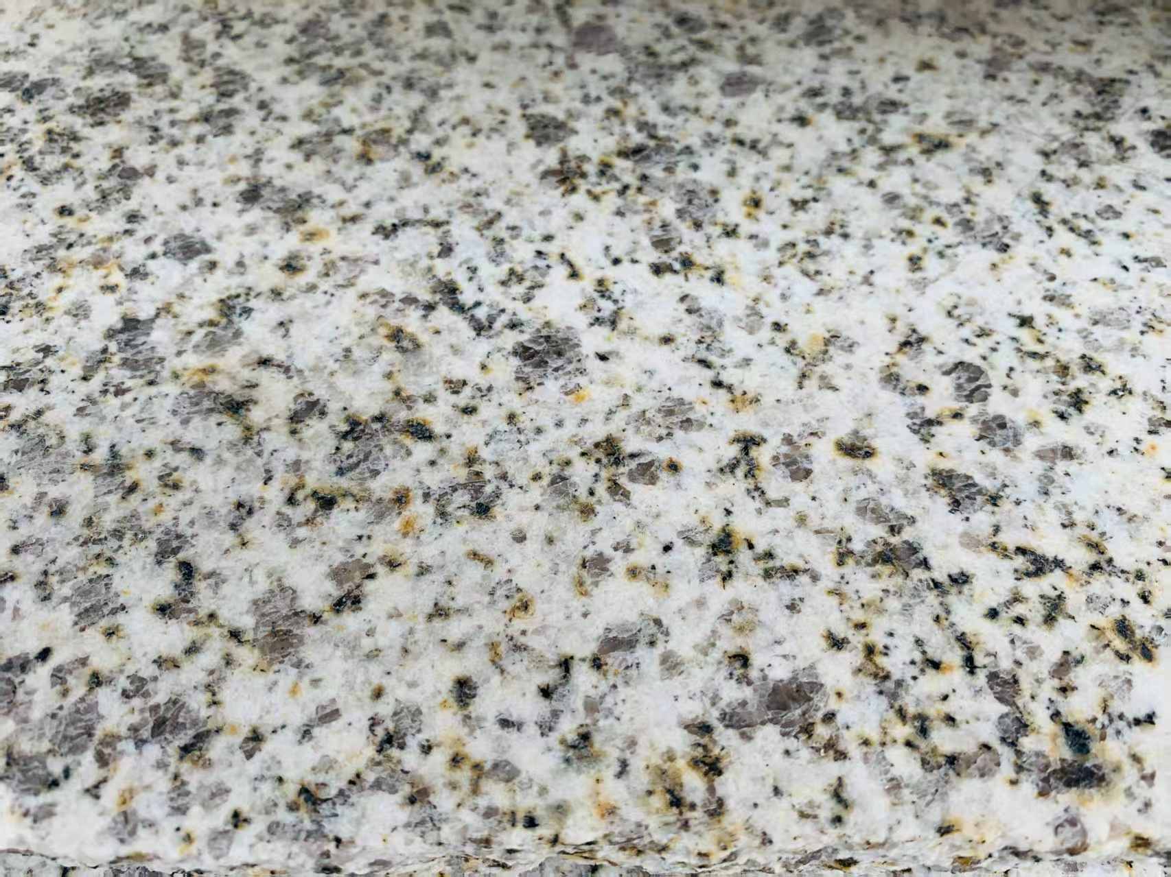 嘉兴 黄金麻花岗岩石材浅黄光面