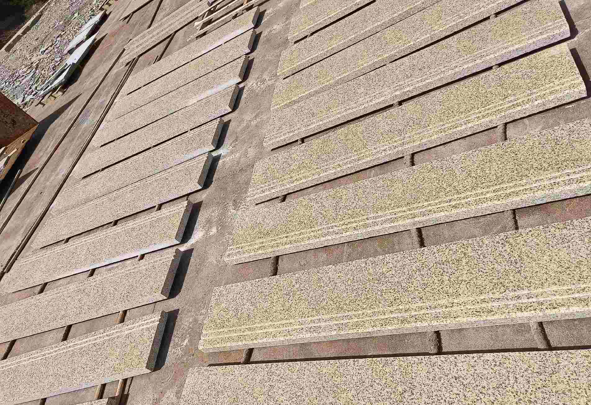 嘉兴 黄金麻花岗岩光面楼梯踏步