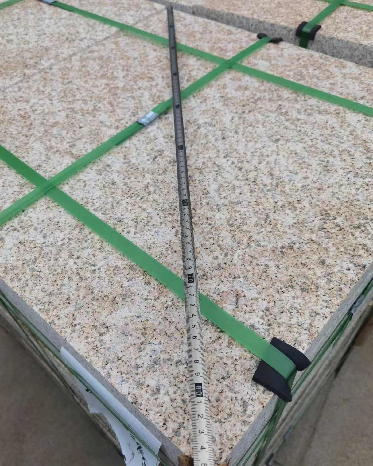 嘉兴 黄金麻火烧面地铺石