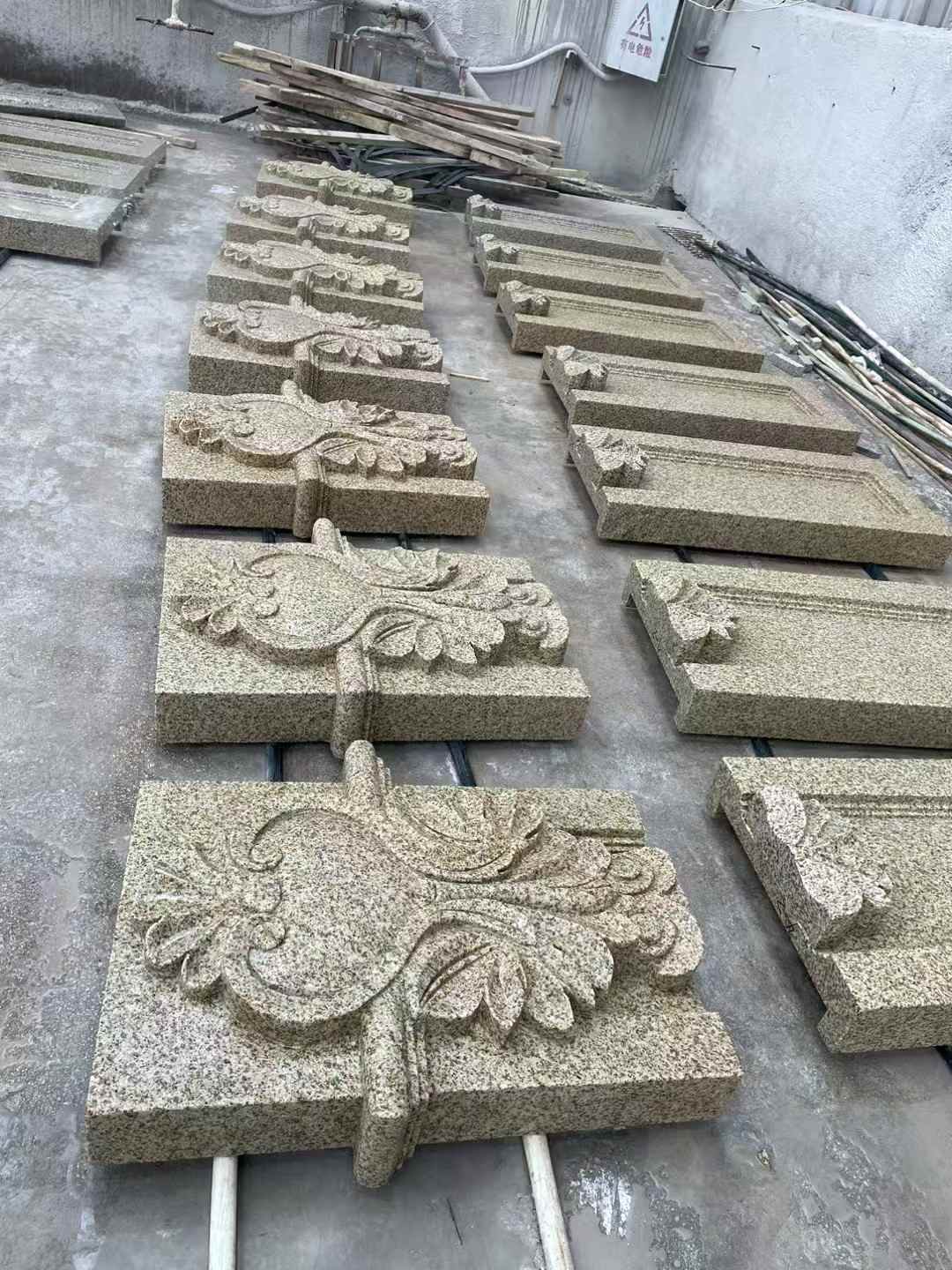 嘉兴 黄金麻花岗岩别墅外墙雕刻板