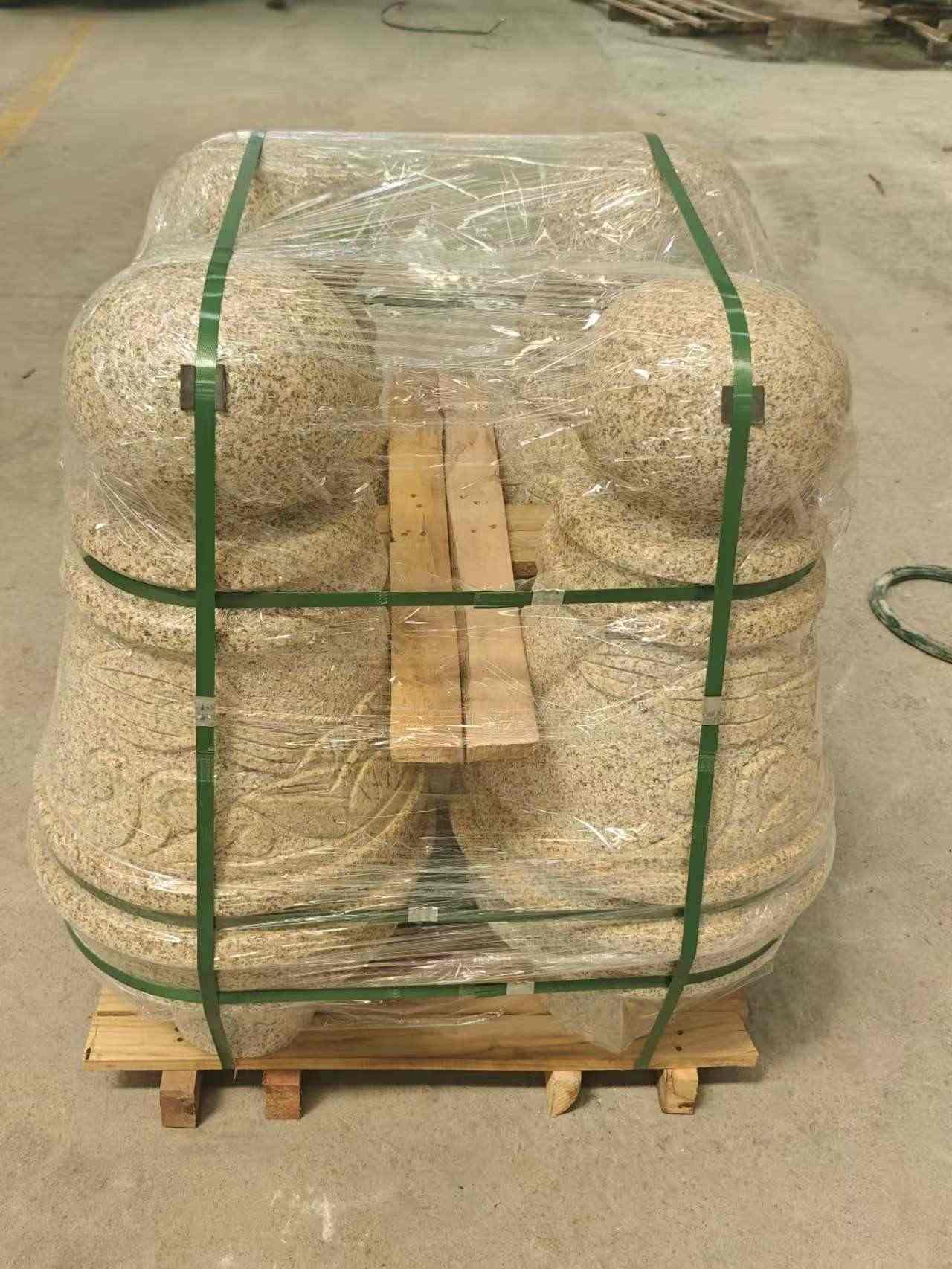 嘉兴 黄金麻异形定制雕花——棒棒糖挡车柱