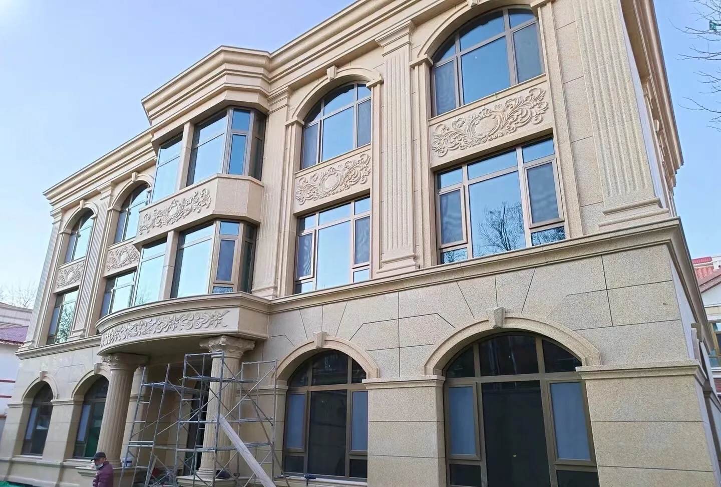 嘉兴 黄金麻花岗岩别墅外墙干挂