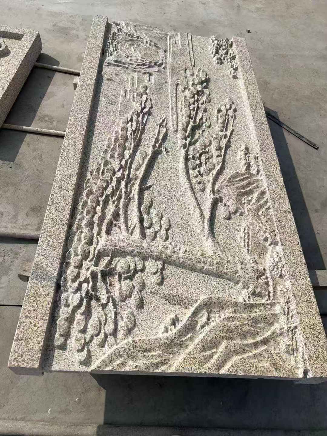 嘉兴 黄金麻雕刻板浮雕迎客松