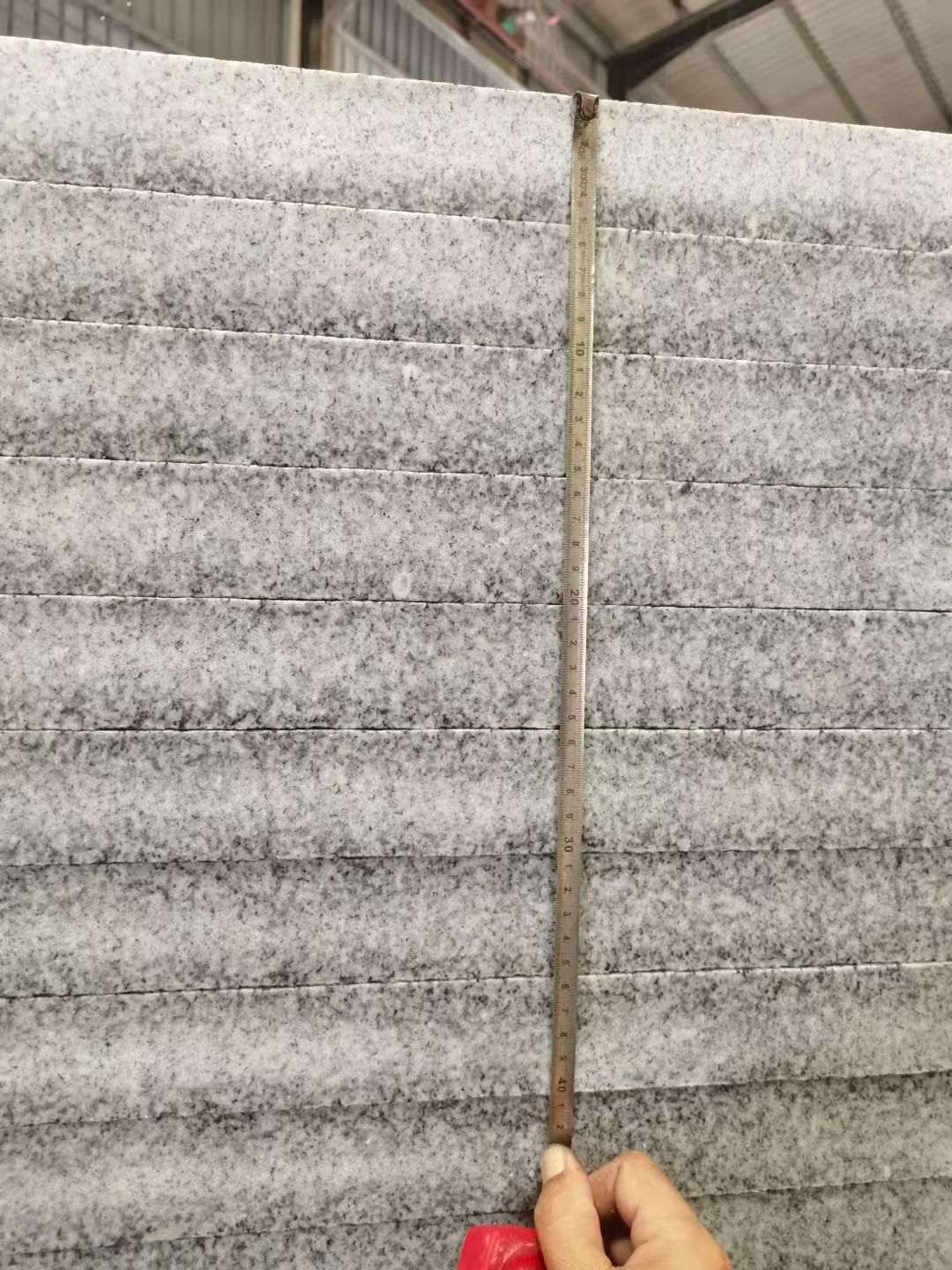 嘉兴 芝麻白火烧成品厚薄均匀，B料价格接近A料质量