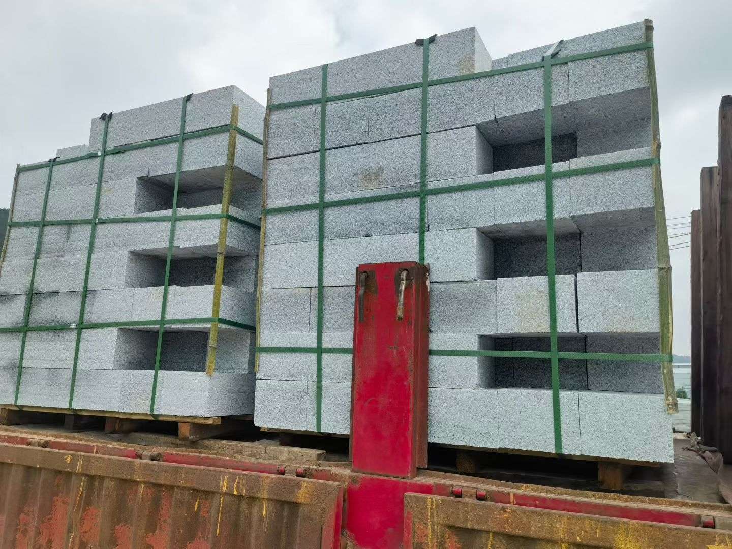 嘉兴 芝麻白花岗岩路沿石，平石，路侧石，马路牙子，路缘石，立缘石，平缘石等