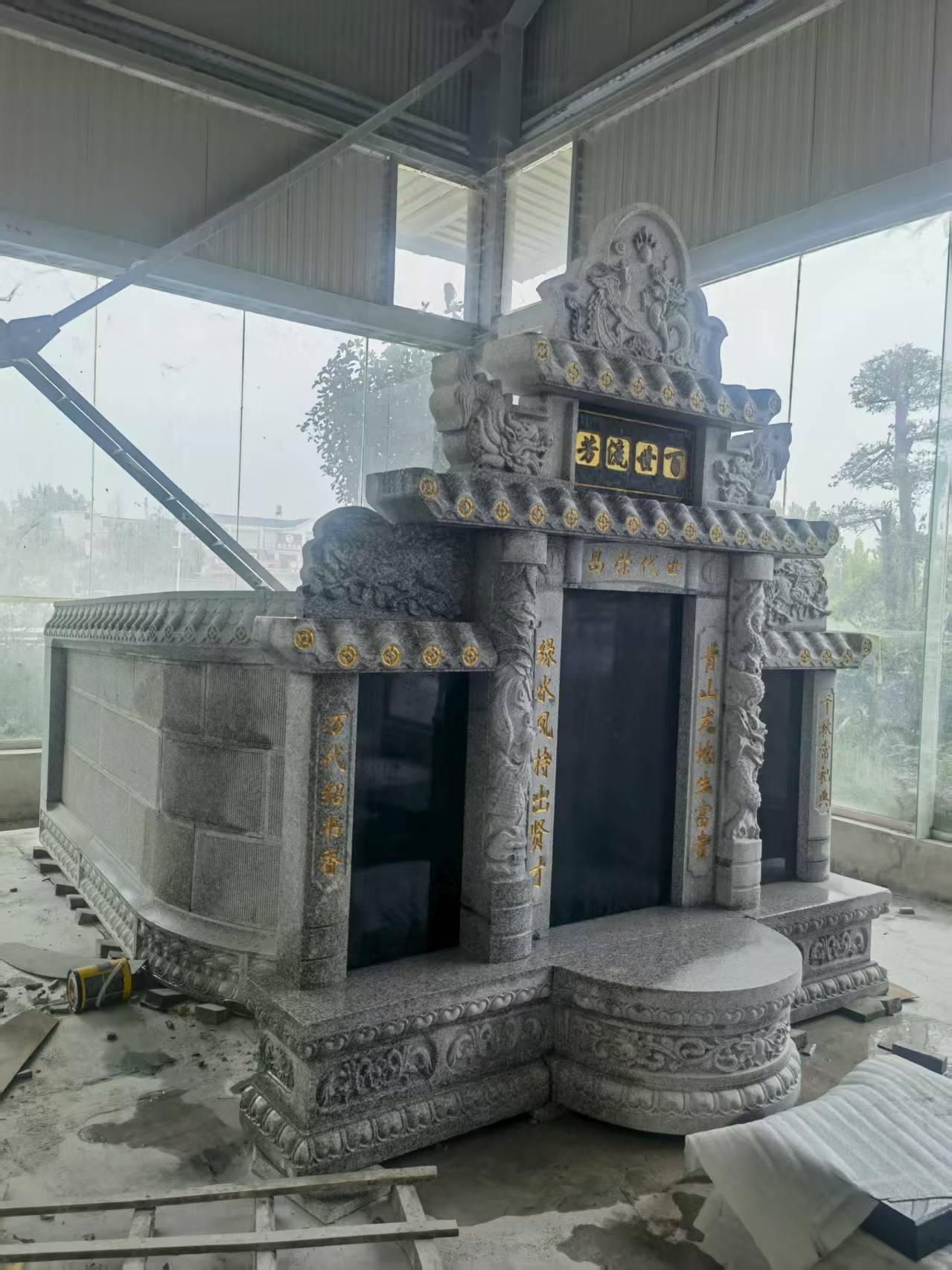 嘉兴 芝麻白墓碑效果展示图